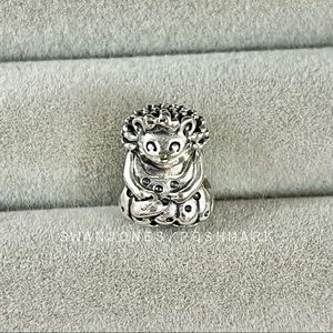 Pandora Miss Hedgehog Charm